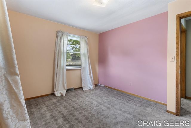 2864 Mustang Court, Grand Rapids, MI 49525