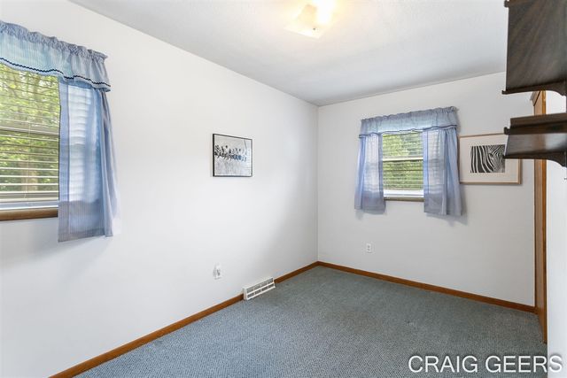2864 Mustang Court, Grand Rapids, MI 49525