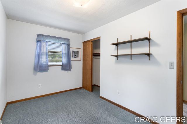 2864 Mustang Court, Grand Rapids, MI 49525
