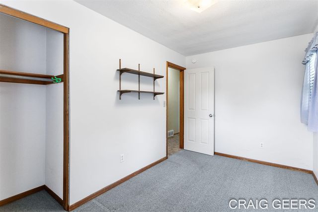 2864 Mustang Court, Grand Rapids, MI 49525