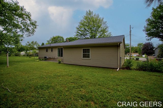 2864 Mustang Court, Grand Rapids, MI 49525