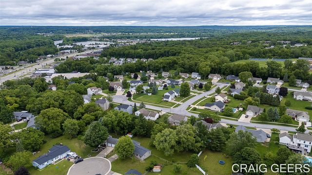 2864 Mustang Court, Grand Rapids, MI 49525