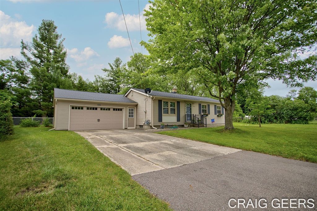 2864 Mustang Court, Grand Rapids, MI 49525