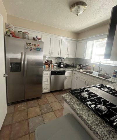 4502 Haiti Lane, Pasadena, TX 77505