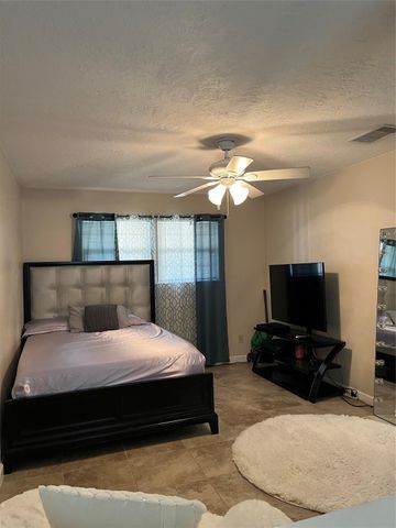 4502 Haiti Lane, Pasadena, TX 77505