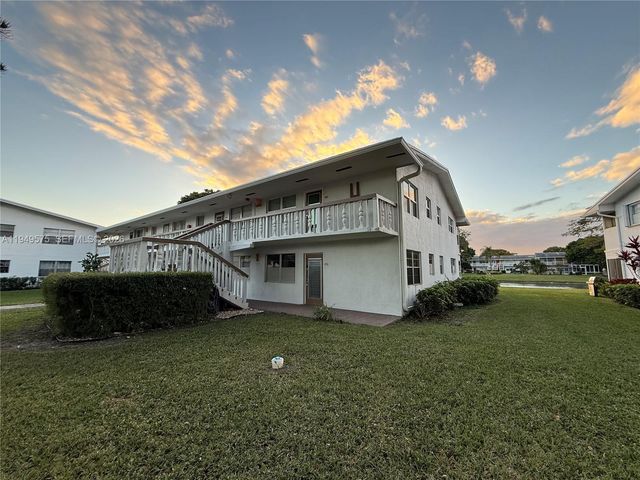 573 Durham U 573, Deerfield Beach, FL 33442