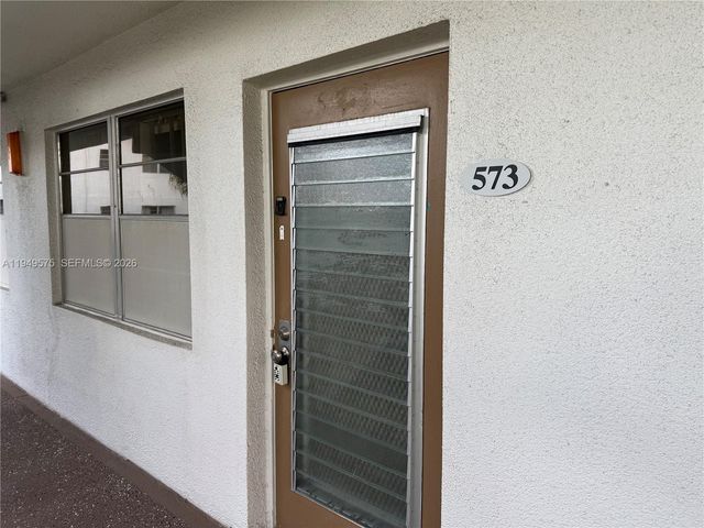 573 Durham U 573, Deerfield Beach, FL 33442