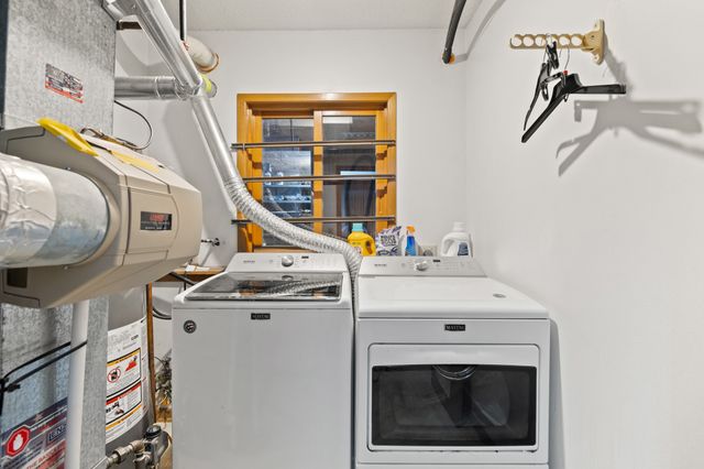 4724 78th Place, Urbandale, IA 50322