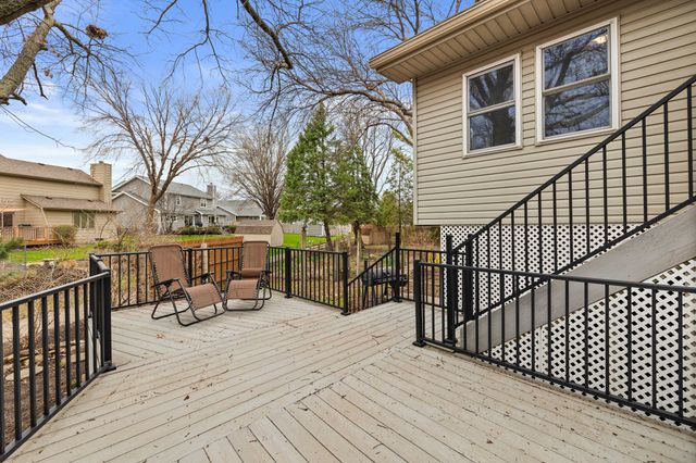 4724 78th Place, Urbandale, IA 50322