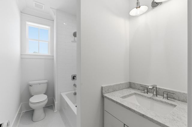 832 Mccants Drive, Mount Pleasant, SC 29464