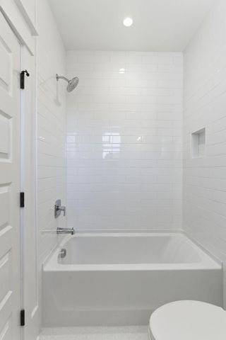 832 Mccants Drive, Mount Pleasant, SC 29464