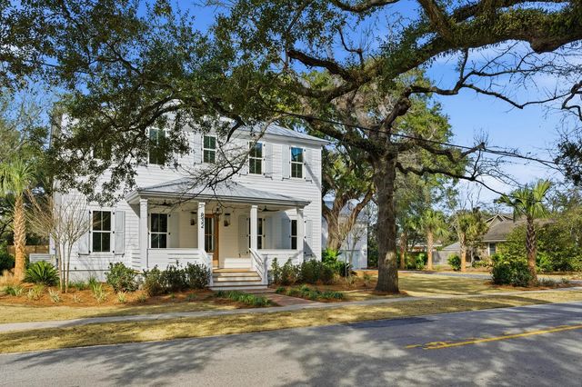 832 Mccants Drive, Mount Pleasant, SC 29464