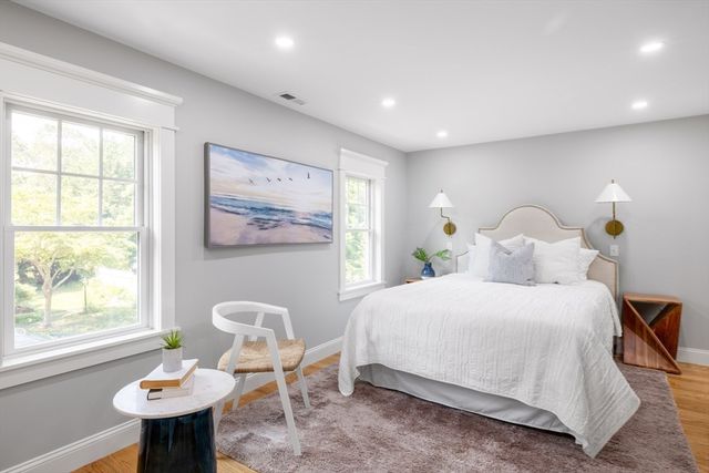 5 Pinetree Lane, Tisbury, MA 02568