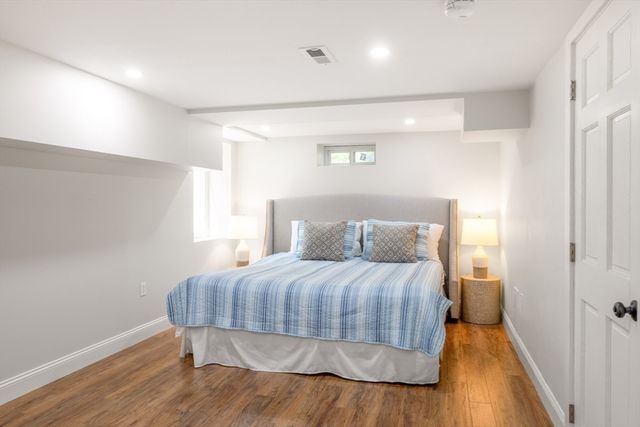 5 Pinetree Lane, Tisbury, MA 02568