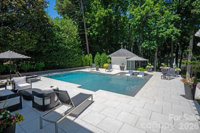 6405 Mitchell Hollow Road, Charlotte, NC 28277