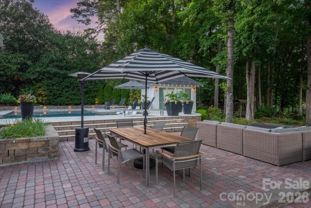 6405 Mitchell Hollow Road, Charlotte, NC 28277