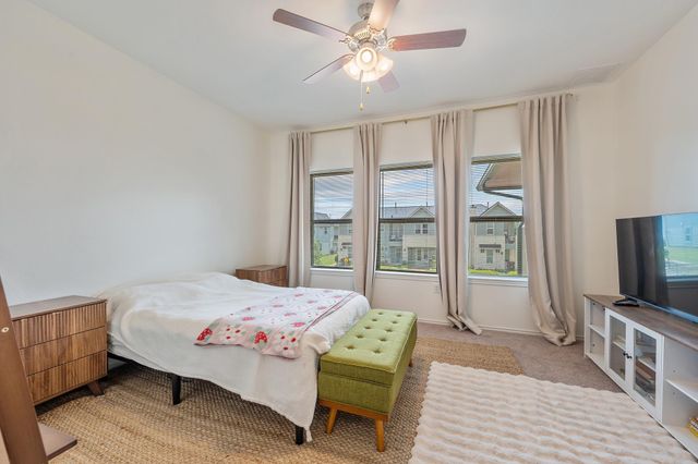 4400 Vaughan ST B, Austin, TX 78723