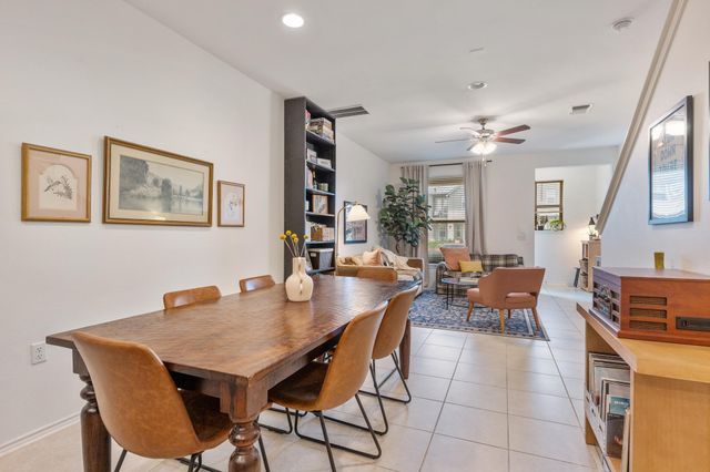 4400 Vaughan ST B, Austin, TX 78723
