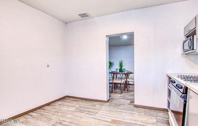 221 HADLOCK Street B, El Paso, TX 79905