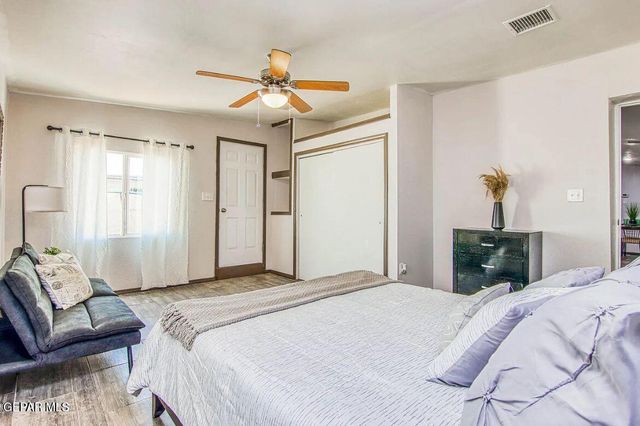 221 HADLOCK Street B, El Paso, TX 79905