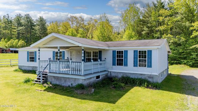 327-333 State Route 29A, Mayfield, NY 12078