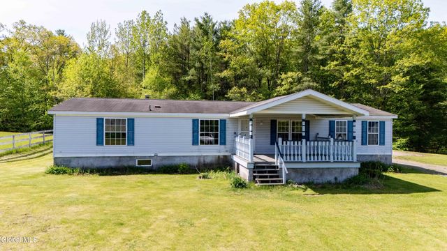 327-333 State Route 29A, Mayfield, NY 12078