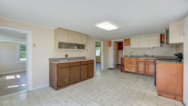 327-333 State Route 29A, Mayfield, NY 12078