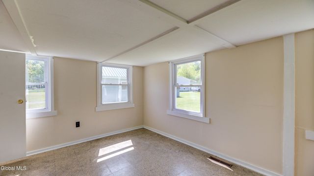 327-333 State Route 29A, Mayfield, NY 12078