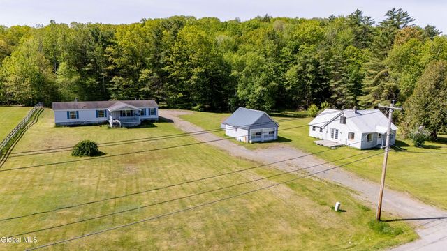 327-333 State Route 29A, Mayfield, NY 12078