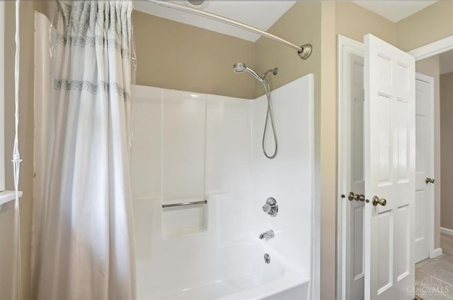 10750 Bentley Pass Lane, Symmes Twp, OH 45140