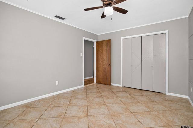 635 W Church Street, Centerville, TX 75833