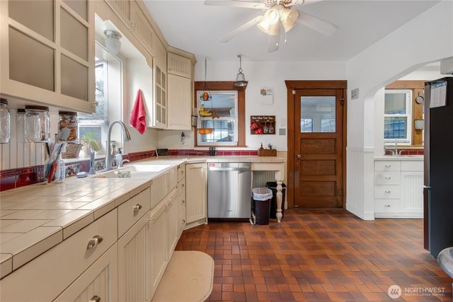 3320 114th Avenue E, Edgewood, WA 98372