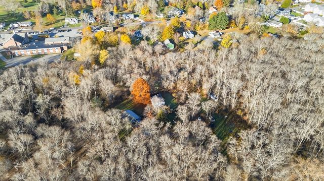 79 Cedar Ave, Swansea, MA 02777