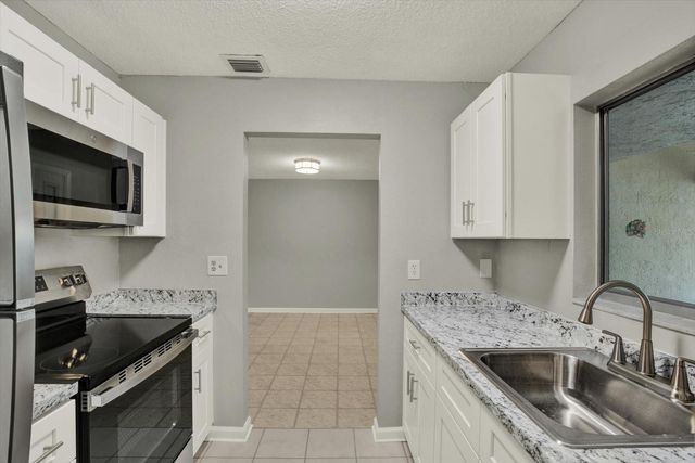 1204 11TH CIRCLE SE, Largo, FL 33771