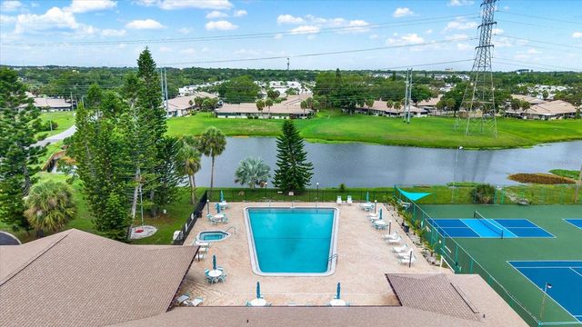 1204 11TH CIRCLE SE, Largo, FL 33771