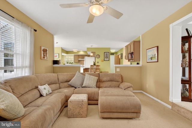 13 MAPLEWOOD LN, Mantua, NJ 08051