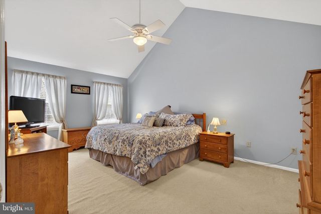 13 MAPLEWOOD LN, Mantua, NJ 08051