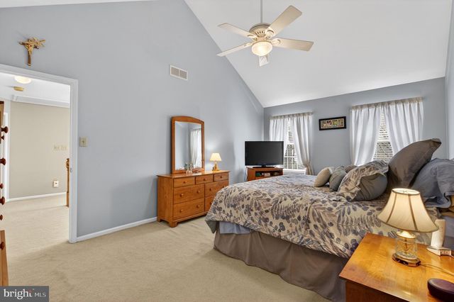 13 MAPLEWOOD LN, Mantua, NJ 08051