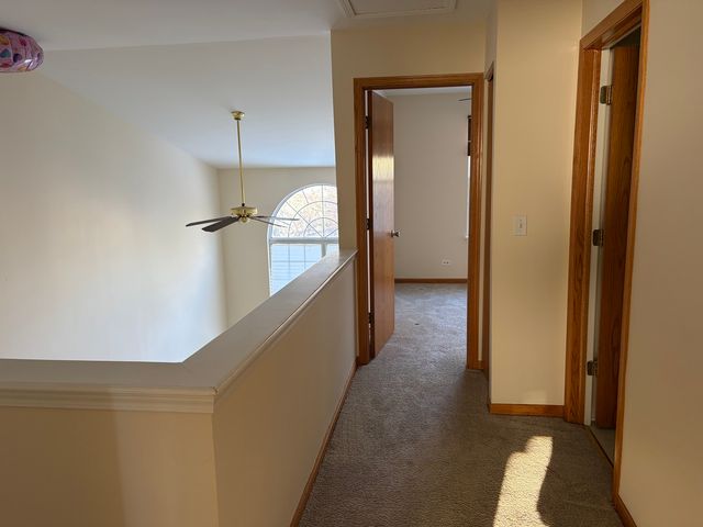 113 North Barton Trail 113, Batavia, IL 60510