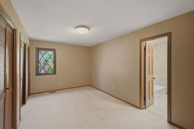 2323 N Greenleaf, Wichita, KS 67226