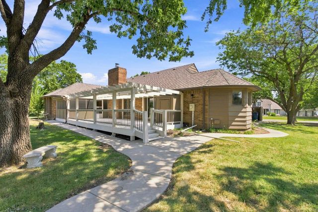 2323 N Greenleaf, Wichita, KS 67226
