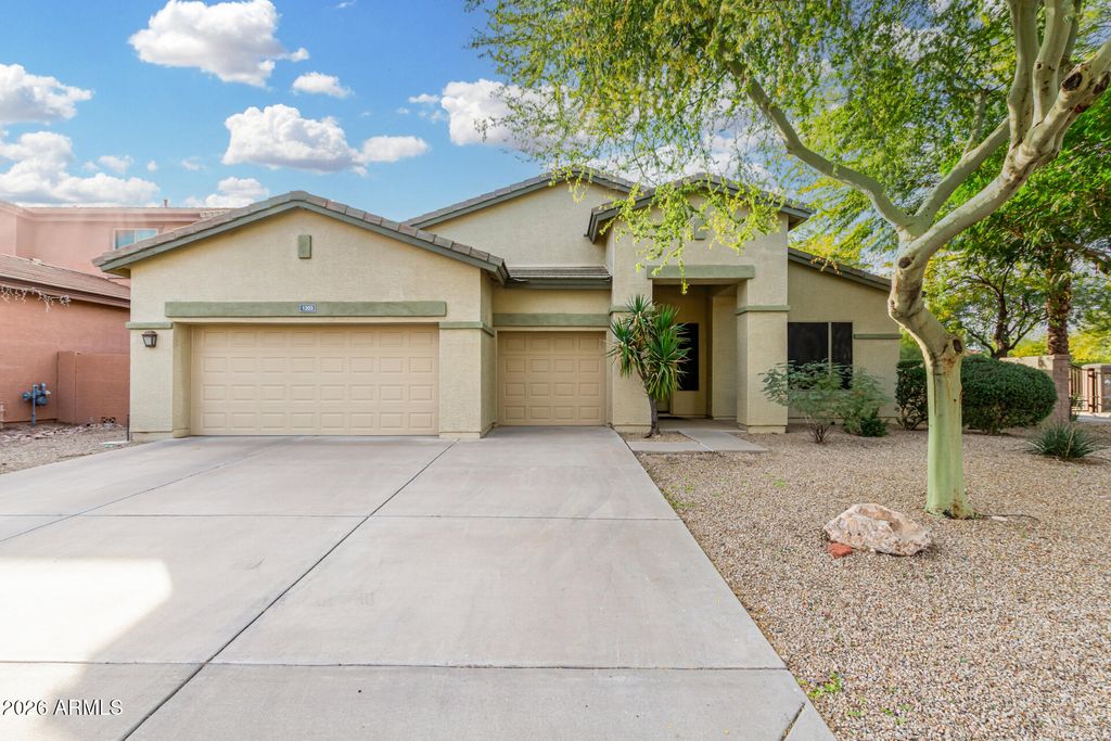 1203 E KRAMER Circle, Mesa, AZ 85203