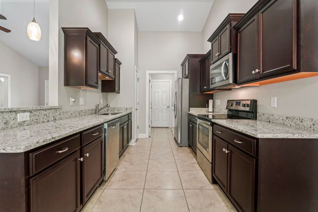 263 MacArthur Dr., Conway, SC 29527