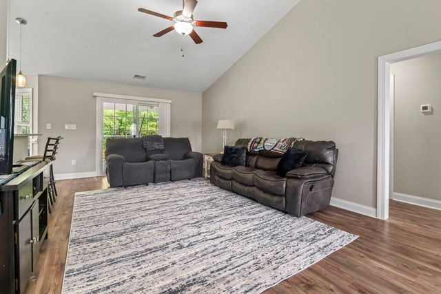 263 MacArthur Dr., Conway, SC 29527