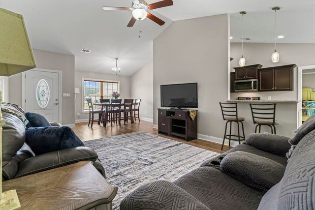 263 MacArthur Dr., Conway, SC 29527