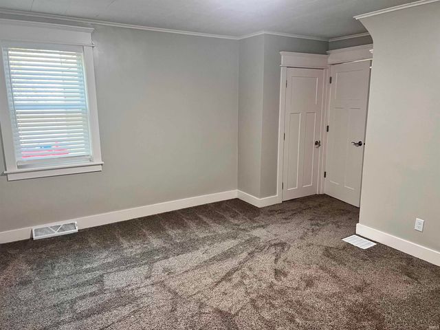 1017 S 4th Street, Lafayette, IN 47905