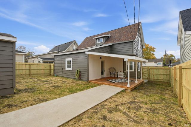 1017 S 4th Street, Lafayette, IN 47905