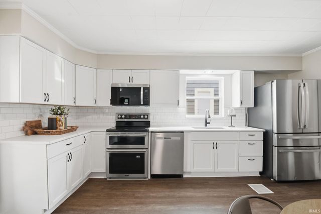 1017 S 4th Street, Lafayette, IN 47905