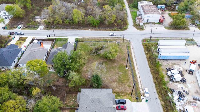 5403 E Houston Road, Houston, TX 77028