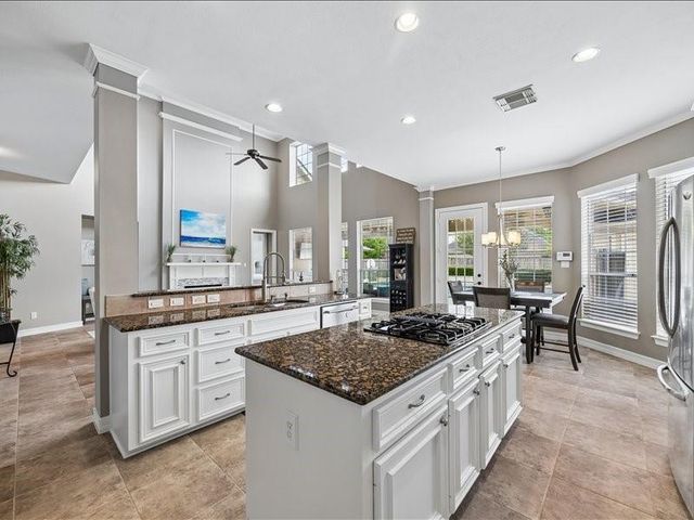 9007 Avebury Stone Circle, Missouri City, TX 77459